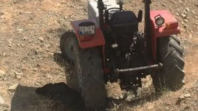 Elazığ'da Traktör Devrildi: 1 Ölü
