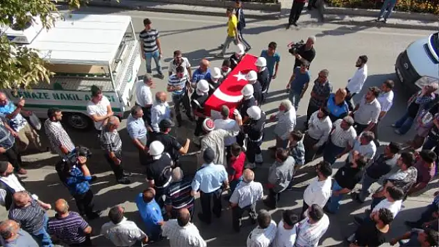 Şehit Polis Memleketinde Son Yolculuğuna Uğurlandı