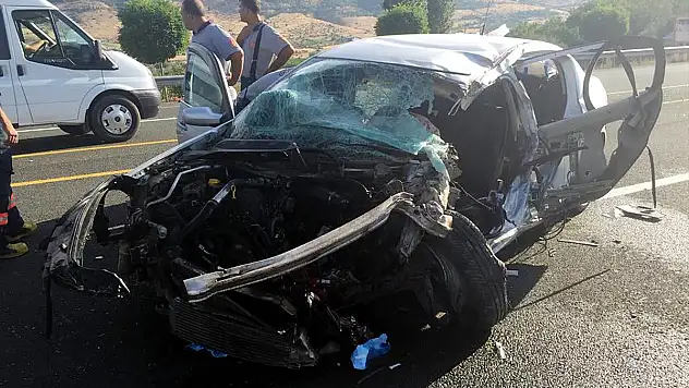 Elazığ'da Trafik Kazası: 1 Ölü 1 Yaralı