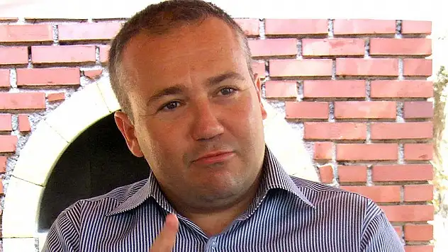 Türk Profesör Kanser Hastaları İçin Umut Arıyor