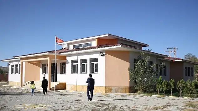Van'da yakılan Anaokulu onarılarak eğitime hazırlandı