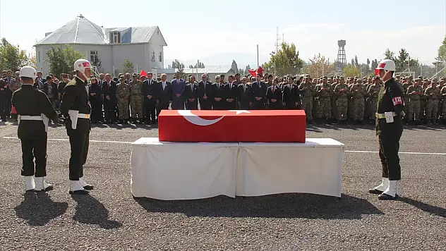 Kars'ta Şehit Olan Ahmet ECE İçin Tören Düzenlendi