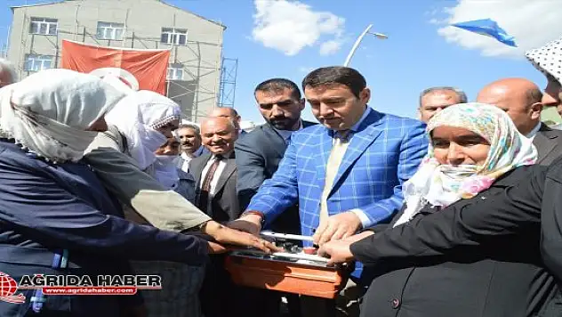 Ağrı'da Gençlik Merkezi ve ADEM Merkezi Temeli Atıldı