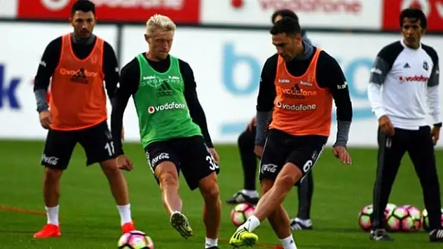 Beşiktaş Kayseri'ye 5 eksikle gitti ? Neden !