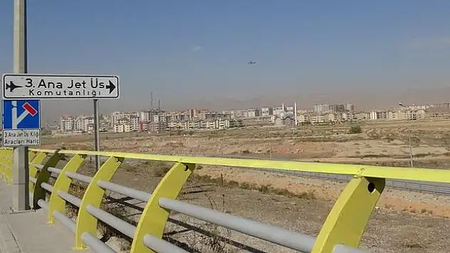 FETÖ Soruşturmasın'da Konya 3. Ana Jet Üssünde 47 gözaltı kararı ?v