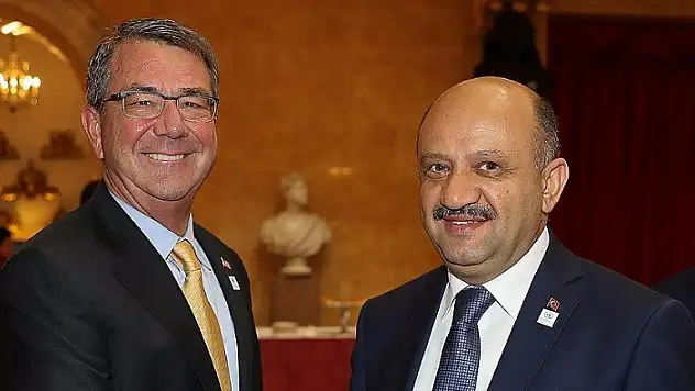 Milli Savunma Bakanı Işık, ABD Savunma Bakanı Carter ile bir araya geldi