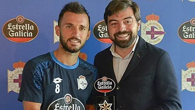 Emre Çolak'a 'ayın futbolcusu' ödülü işte açıklaması ?