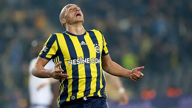 Aatıf Chahechouhe, muhabirin sorularını yanıtladı Avrupa gafı!