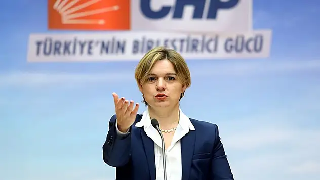 CHP'li Böke: Cumhuriyet'i soruşturan savcı 'FETÖ üyeliğinden yargılanıyor' dedi