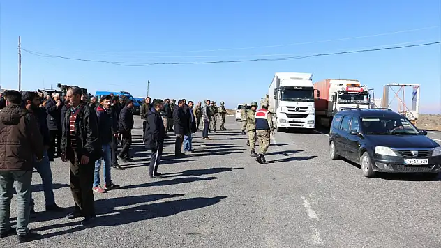 Taşeron işçilerden Maaş protestosu