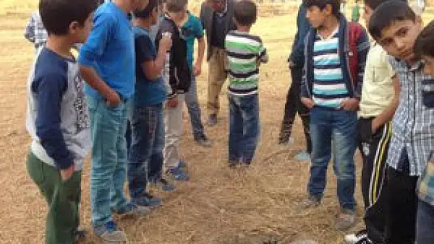 Şırnak'ta Sokaktaki Bir Cisim Çocukların Elinde Patladı 2 Çocuk Öldü 4 Yaralı