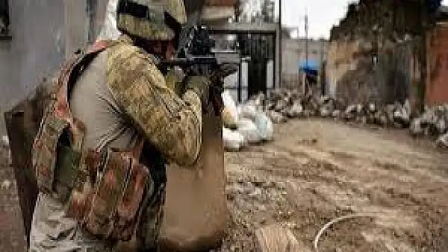 TSK Açıkladı Hakkari, Şırnak ve Silopi'de 17 PKK'lı Terörist Öldürüldü