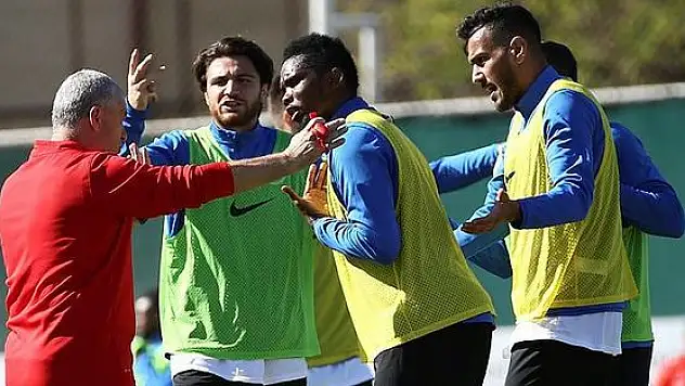 Antalyaspor-Trabzonspor maçında Eto'o yok