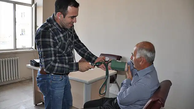 Yüksekova'da Sağlık Taraması