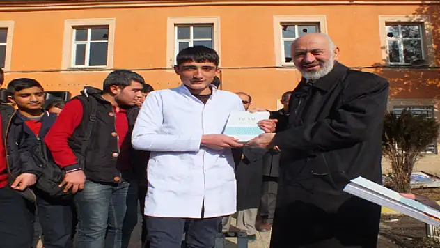 Müftü Arvas'tan Her Hafta Bir Okul Ziyareti Projesi kapsamında ziyaret