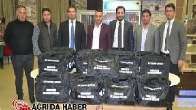 Marmara Ağrı Dernekler Federasyonundan Ağrı ASKF'ye İlk Yardım Çantası