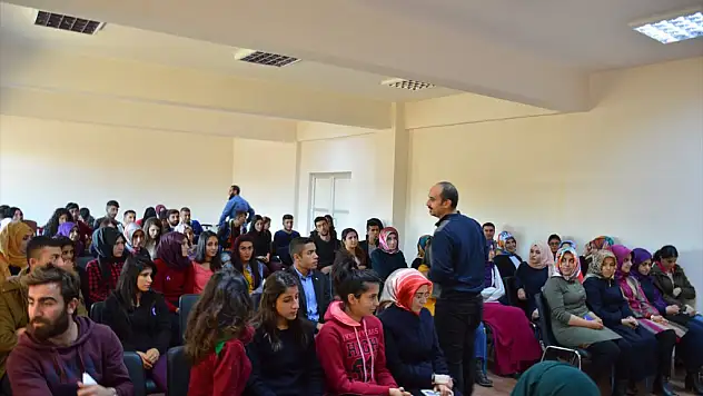 Muş'ta Myo Öğrencilerinden Anlamlı Bağış