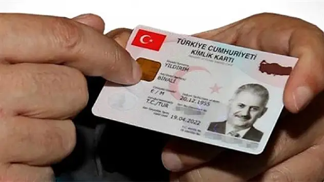 Kimlik kartı Çipli kart dönemi olarak başlıyor ?
