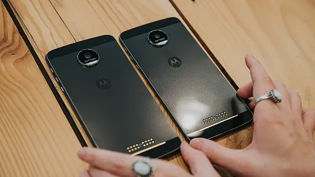 Lenovo Moto Z Türkiye'de Tanıtıldı!