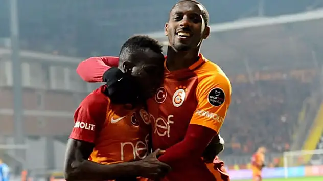 Galatasaray'dan Bruma ve Carole'e şartlı zam geldi ?