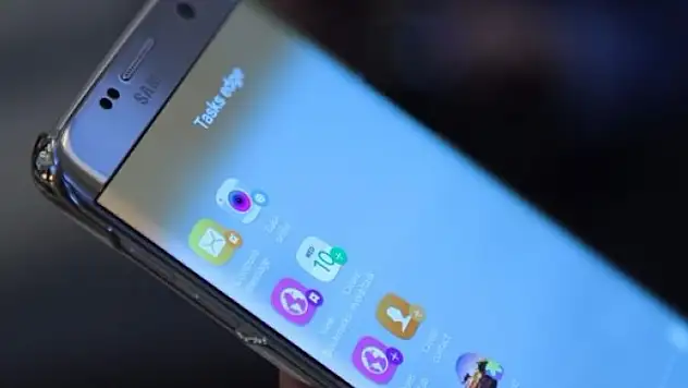 Samsung iPhone 7'de adım attı !