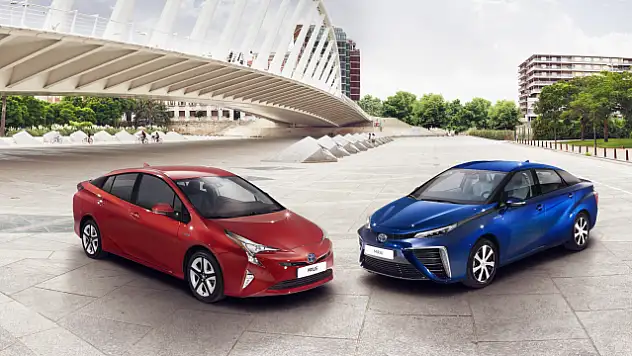 Toyota'nın Hibrit Satışları 10 Milyona Koşuyor