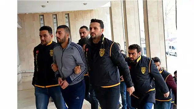 Saldırı Güvenlik Kamerasına Yansıdı