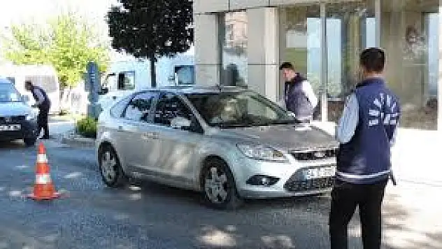 Erzurum'da Vatandaşların Yeni Yıla Huzur Ve Güven İçerisinde Girmeleri İçin Kentte Tertip Ve Tedbirler Artırıldı.