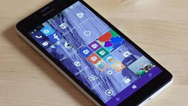 Microsoft Lumia telefon resmen bitti ?