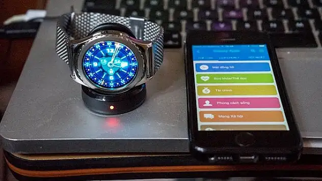 Samsung saatlere iPhone desteği geldi! İşte o Özellikler ?