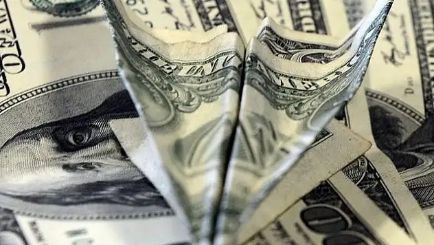 Dolar/TL 3.79'un üzerine çıktı