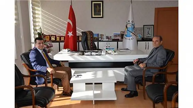 Emeç'ten Belediyeye Ziyaret