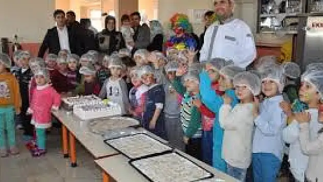 Muş'ta Öğrenciler Diş Taramasından Geçirildi