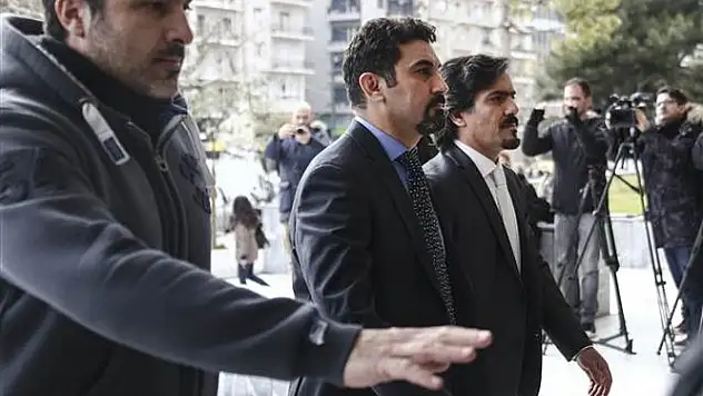 Yunanistan 8 darbeci asker hakkında kararını açıkladı ?