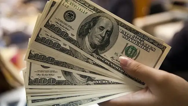 Gözler Fitch'te! Dolar ve euro tavan yaptı !
