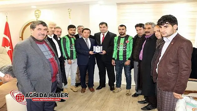 Diyadin Gençlerbirliğispor : Diyadinli iş adamından örnek davranış