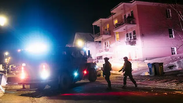 Kanada'da camiye silahlı saldırı ! Çok Sayıda Ölü ve Yaralı Var !