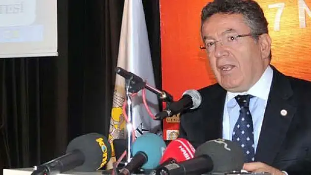 Özcan: Demir neden istifa etsin