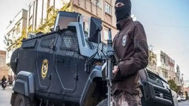 Tunceli'de KCK'nın Üst Düzey Sorumlusu 2 Kişi Yakalandı