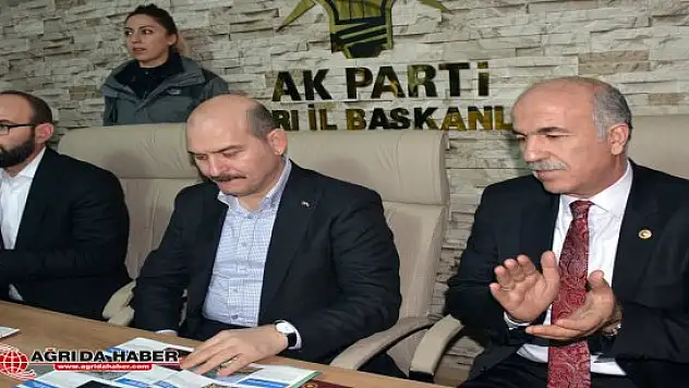İçişleri Bakanı Süleyman Soylu AK Parti Ağrı İl Başkanlığını Ziyaret Etti