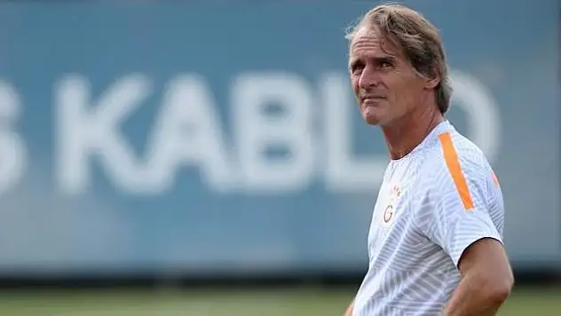 Galatasaray'da dün yapılan toplantıda Riekerink ile ayrıldı hedef Tudor
