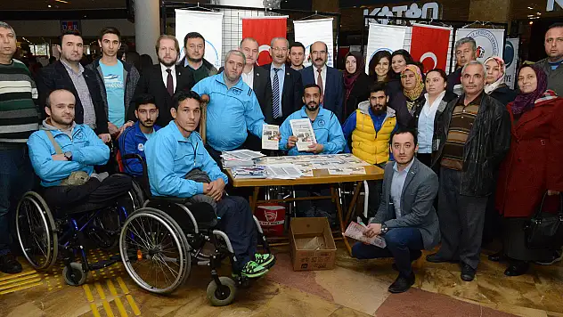 Engelli Miniklere Üniversiteli Gençler Spor Yaptıracak