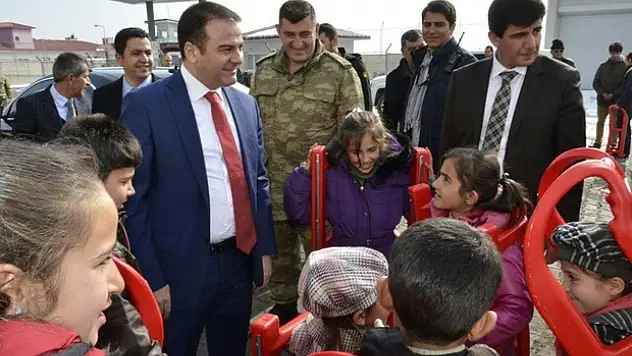 Yeni 'Geleceğimizi Kucaklıyoruz' Projesi
