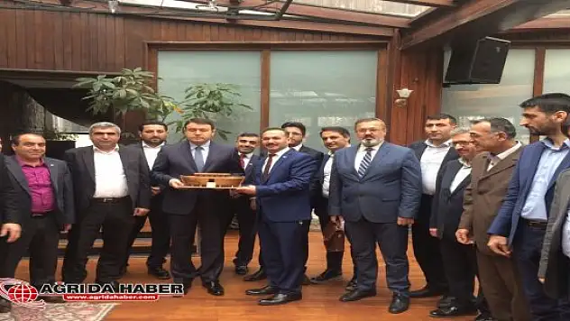 Ağrı Valisi Işın Bursa'da Bingöllülere Misafir Oldu