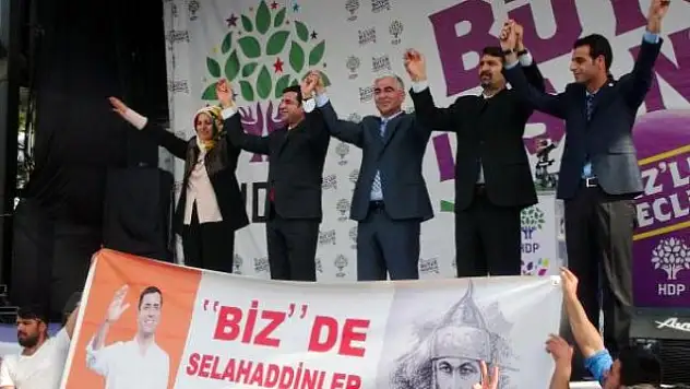 Ak Parti'nin Mitingi Bingöl'deydi