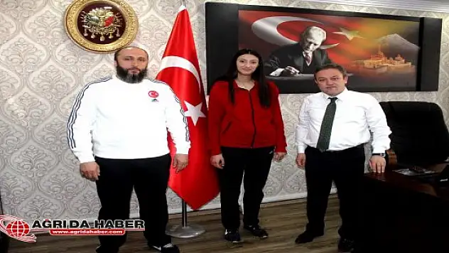 Ağrı'lı Genç Taekwondocu Hacer Türkiye 3.Sü Oldu