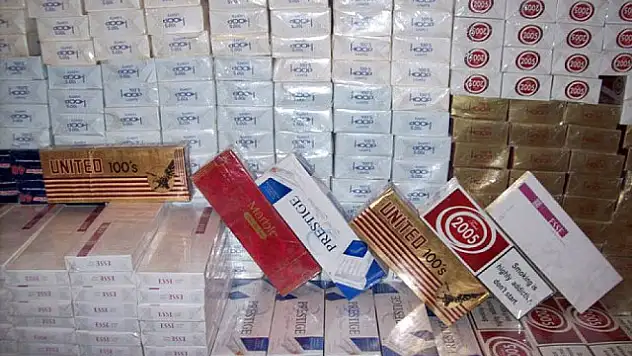 Hakkari'de Gümrük Kaçağı Sigara Operasyonu