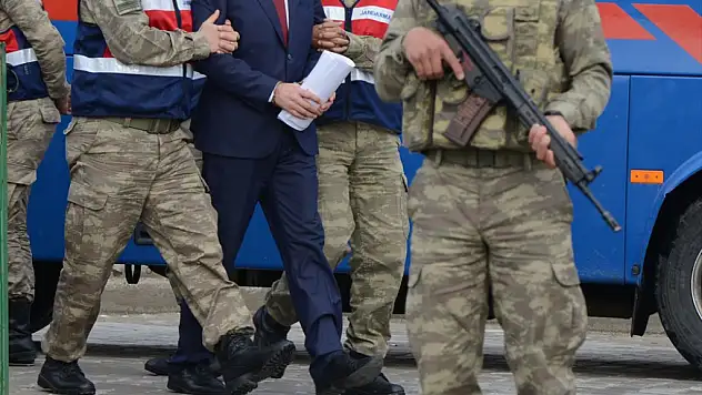 'Partigöç'e Evrakın Mahiyetini Sordum..