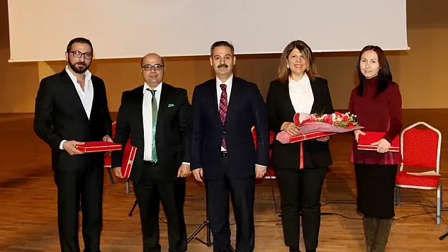 A.İ.Ç.Ü'de Çanakkale Bir Hilal Uğruna Anma Etkinliği