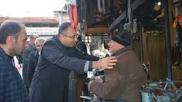 Vali Toprak, Özel Eğitim Merkezini Ziyaret Etti !